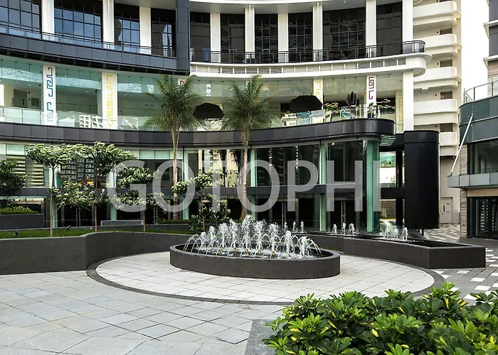 The Milano Residences Hotel 3*